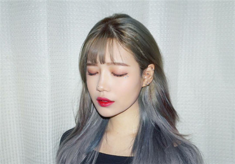 刚加的女生怎么开场白?一开口展现高情商的聊天3